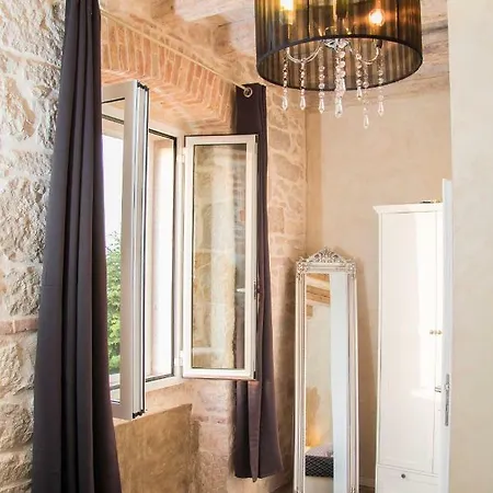 Stone House Chiara Seaview *