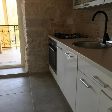 Stone House Chiara Seaview Apartman *