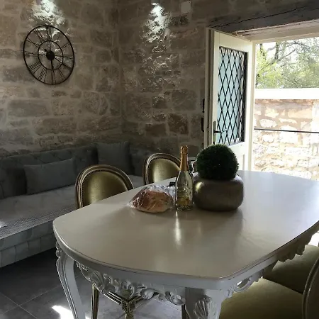 Stone House Chiara Seaview * Funtana