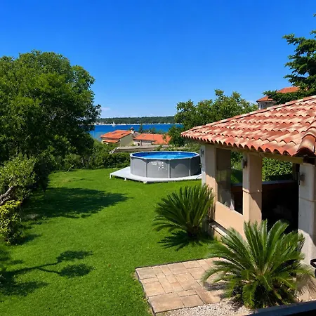 Stone House Chiara Seaview * Funtana